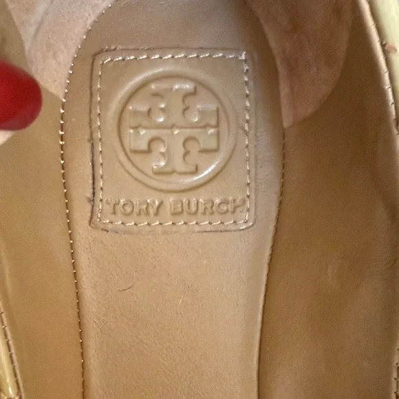 Tory Burch Gold Cap Toe Quilted Flats - Picture 9 of 11